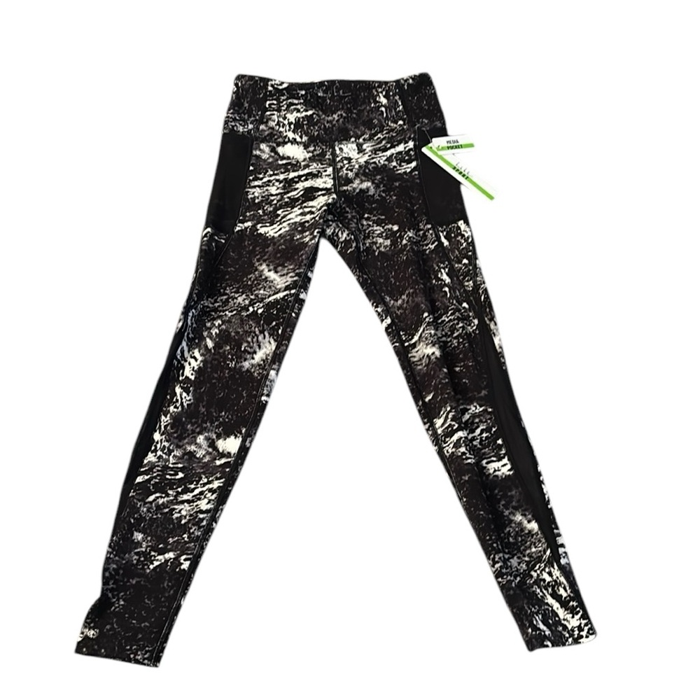 NWT Nicole Miller Sport Leggings with Pockets